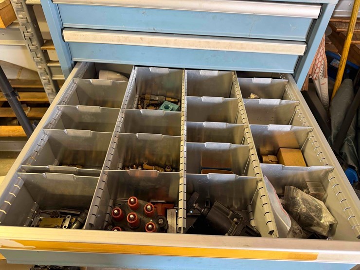 metal-drawer-cabinet-w/-misc.-hardware-image-6