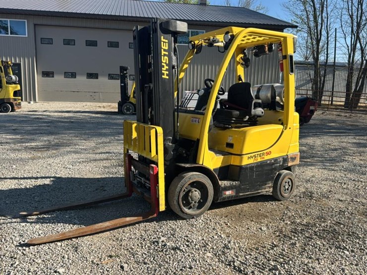 2020-hyster-s50ft-image-1