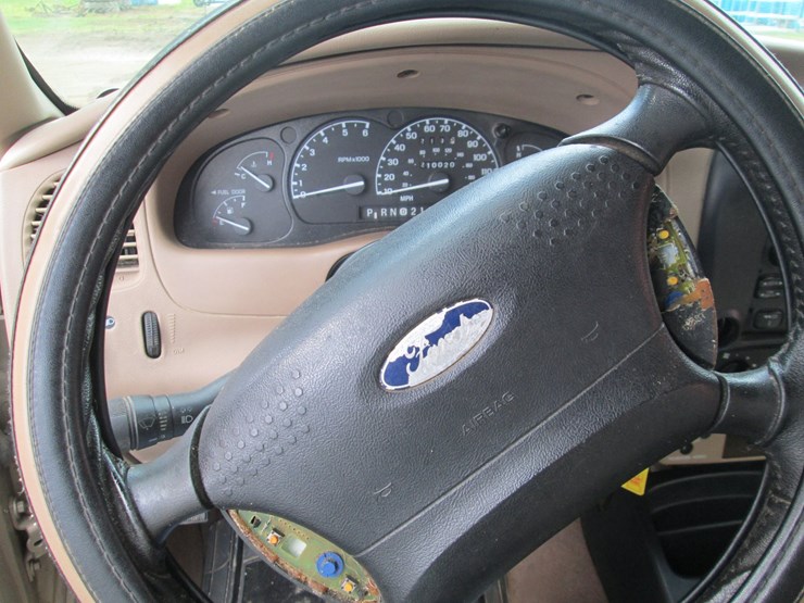 2002-ford-ranger-xlt-image-30