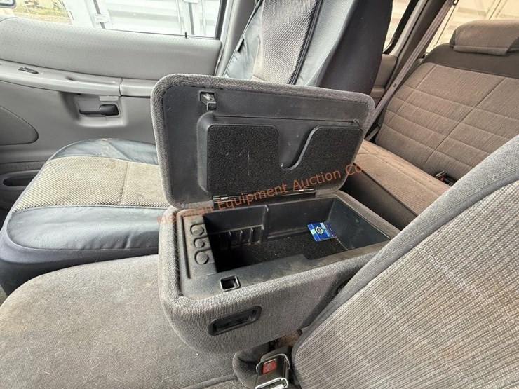 1995-ford-explorer-xlt-image-38