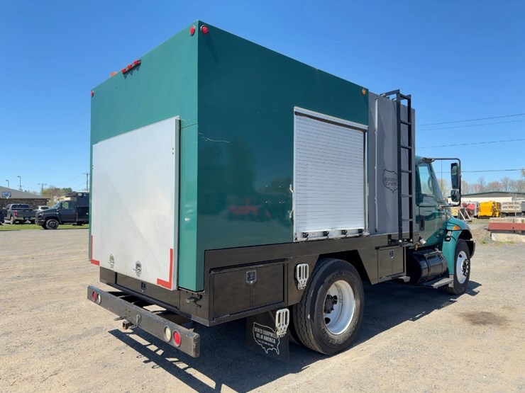 2004-international-durastar-4300-image-5