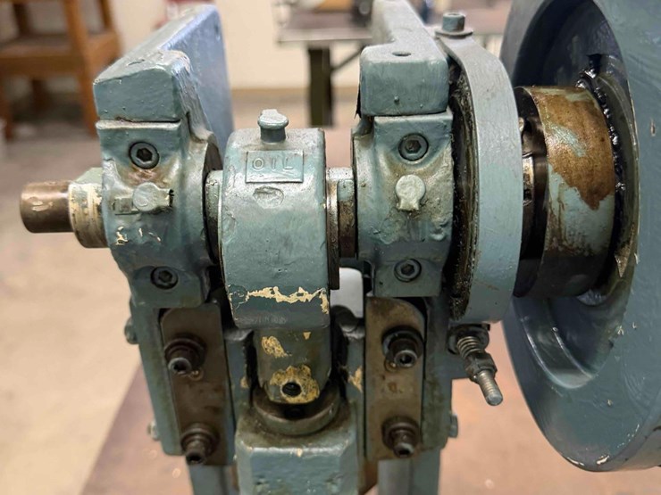 berg-mechanical-press-image-5