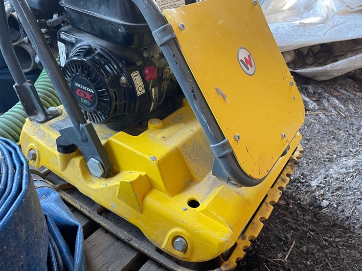 #7407-•-wacker-neuson-plate-compactor-image-4