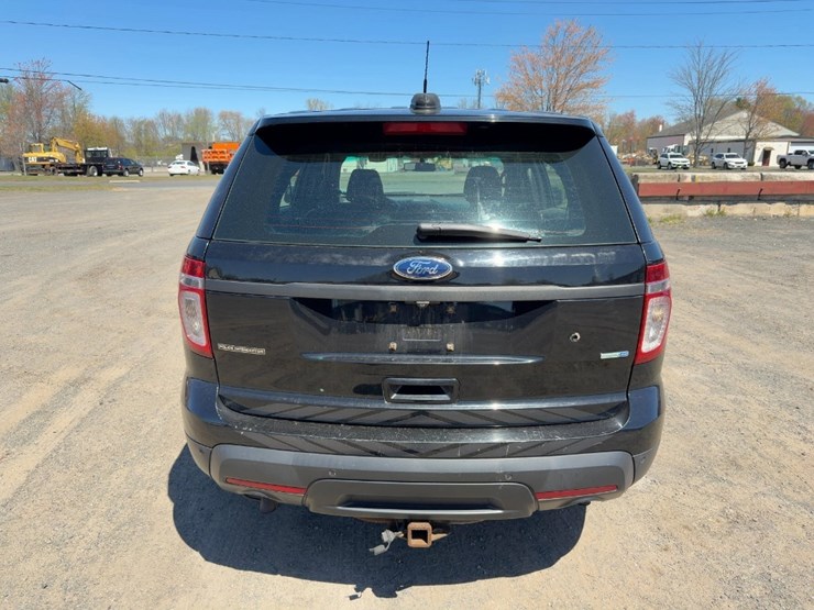 2014-ford-explorer-police-interceptor-image-4