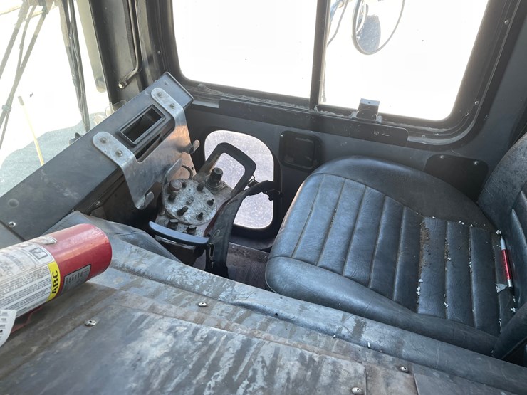 #100-•-2005-mack-putzmeiser-tb80-telebelt-truck-(has-wi-title)-image-89