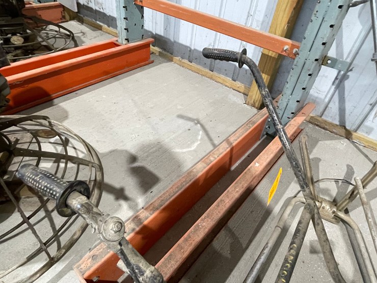 #5034-•-honda-powered-power-screed-image-6