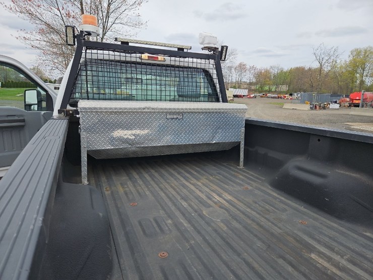 2015-ford-f250-image-16