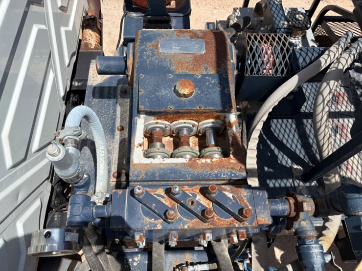 2013-international-workstar-7400-image-5