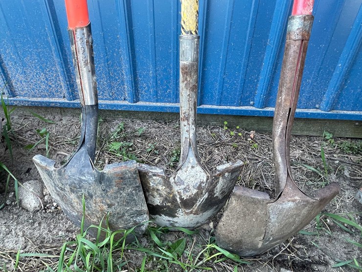 #7440-•-shovels-image-6