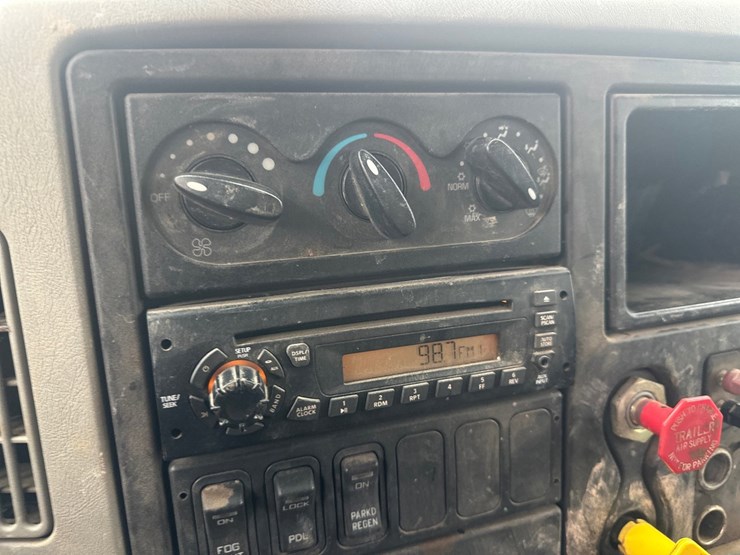 2012-international-4400-sba-image-29