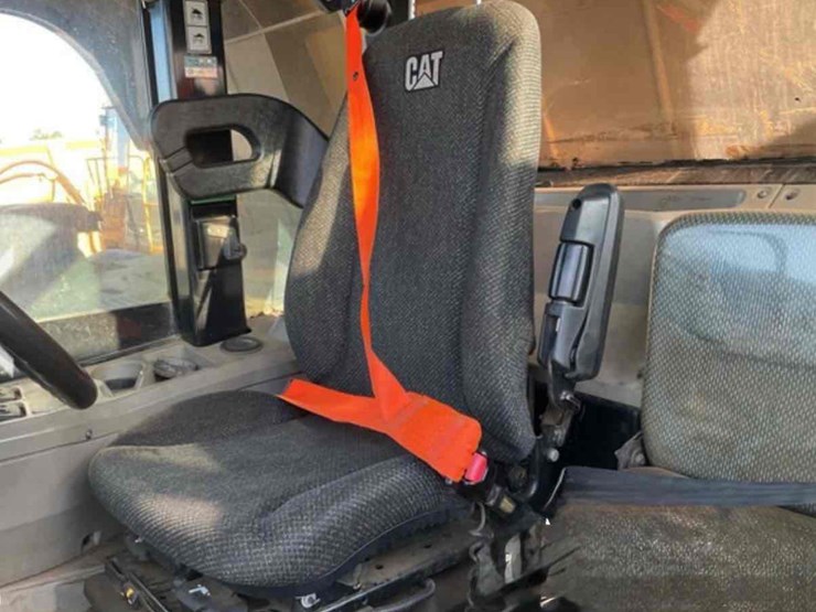 2008-caterpillar-773f-image-36