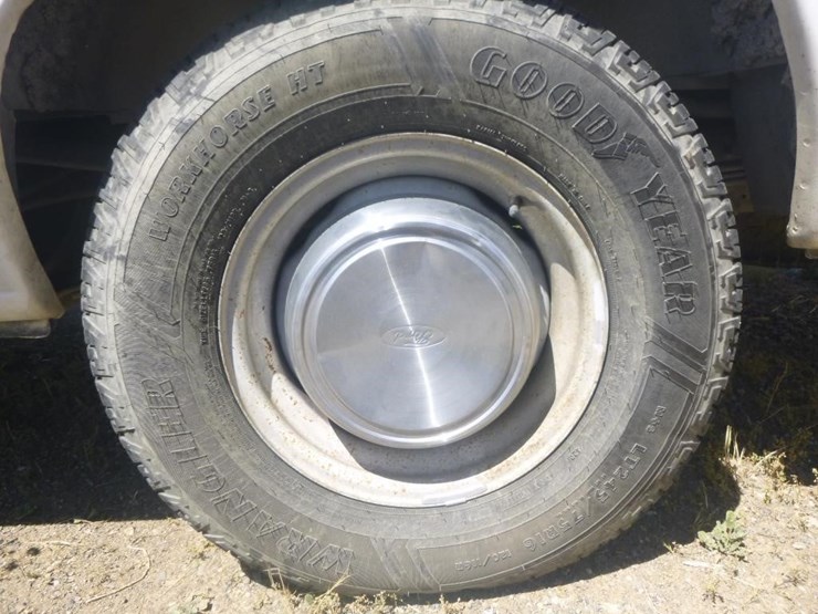 2006-ford-e350-image-19