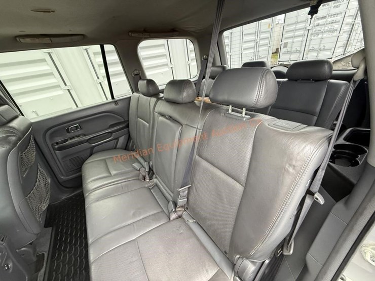 2005-honda-pilot-image-23