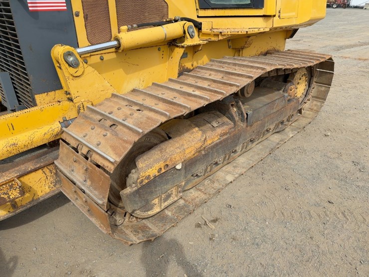 2002-deere-700h-xlt-image-28