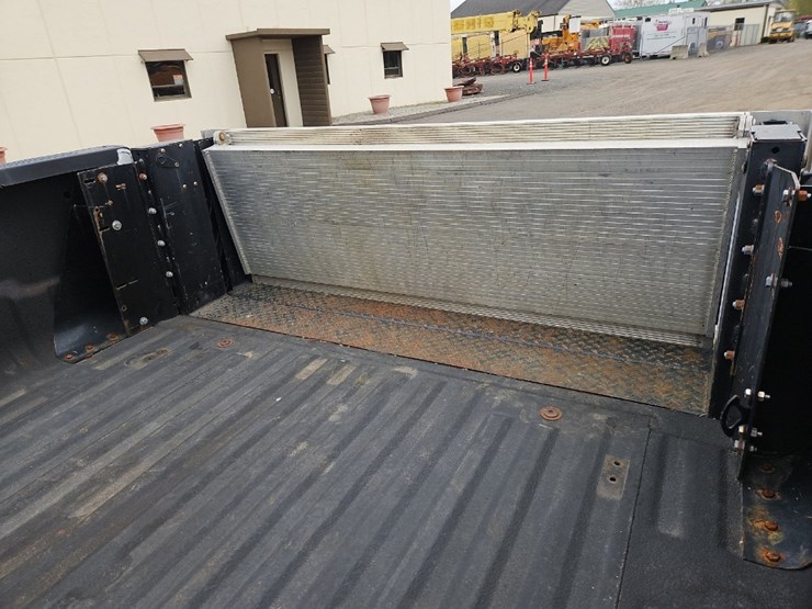 2015-ford-f250-image-17