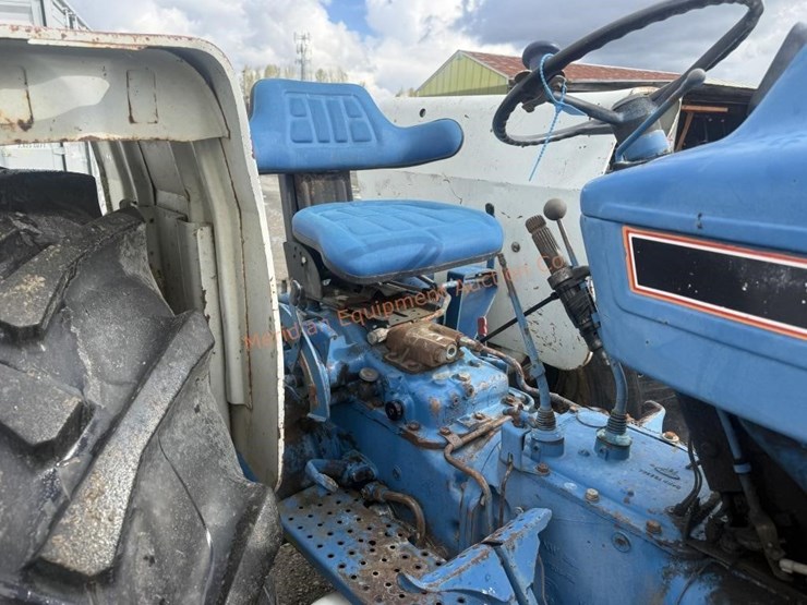 ford-7610-image-32