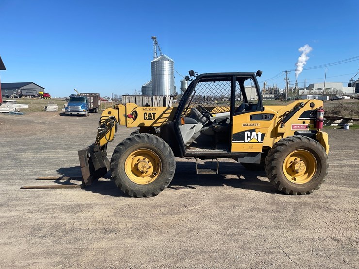 caterpillar-th350b-image-8