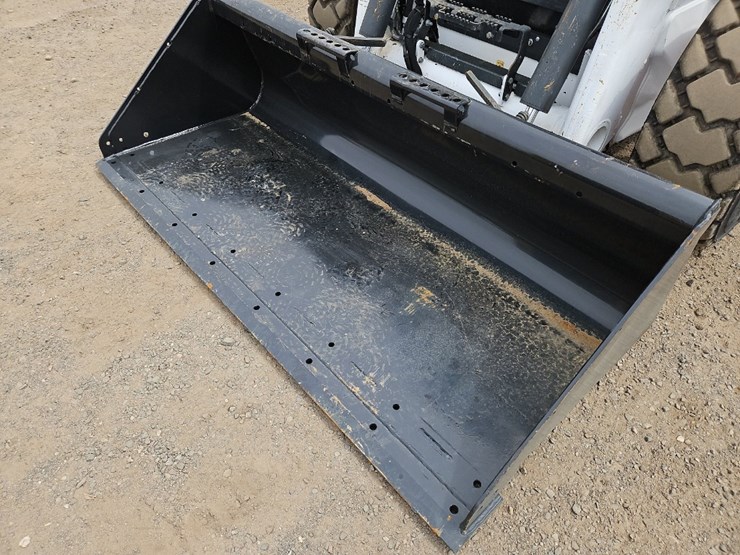 2023-bobcat-s76-image-17