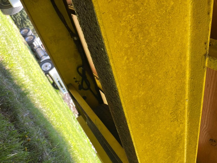 #7155-•-dexter-axle-utility-trailer-(no-title)-image-20