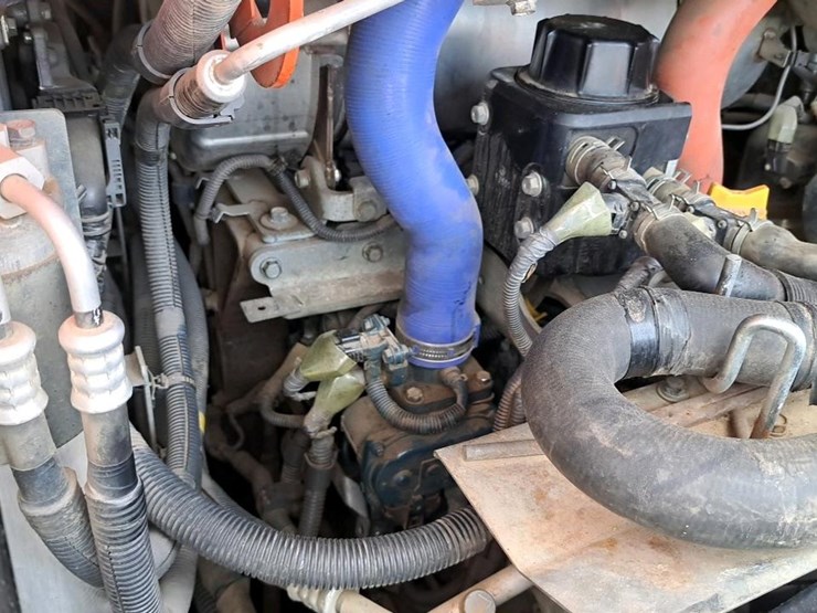 2019-kubota-svl95-2s-image-19