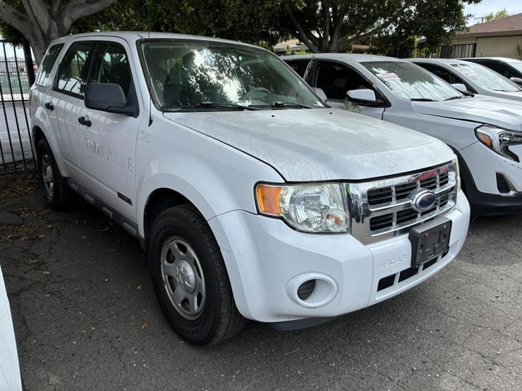 2008-ford-escape-image-2