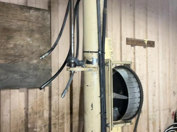 #149-•-2017-hurdle-magnum-lt-carriage-image-11