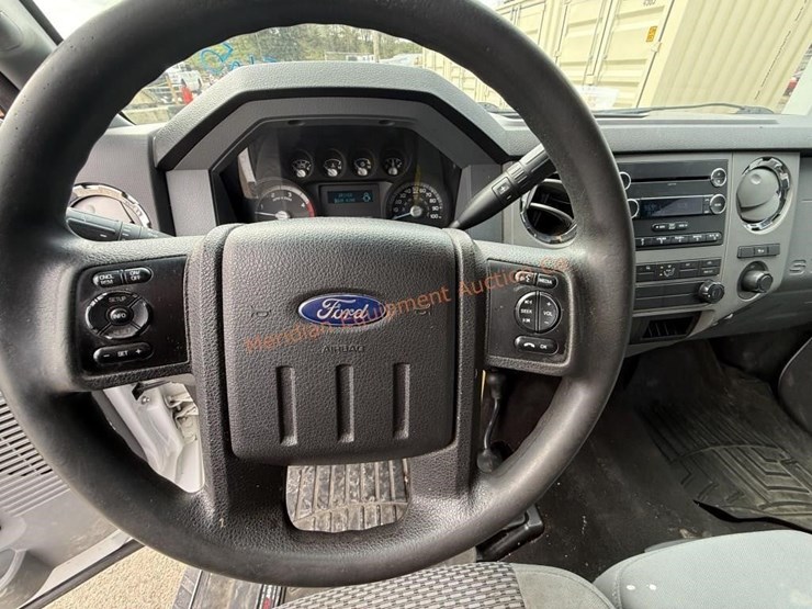 2015-ford-f350-image-39