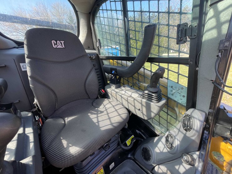 caterpillar-216b-image-47