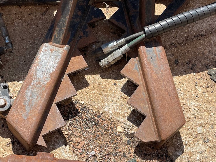 #7154-•-sidney-arrow-root-grapple-image-9