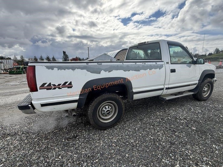 1995-chevrolet-gmt400-image-8