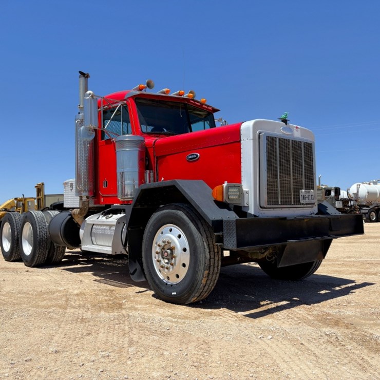1998 PETERBILT 357
