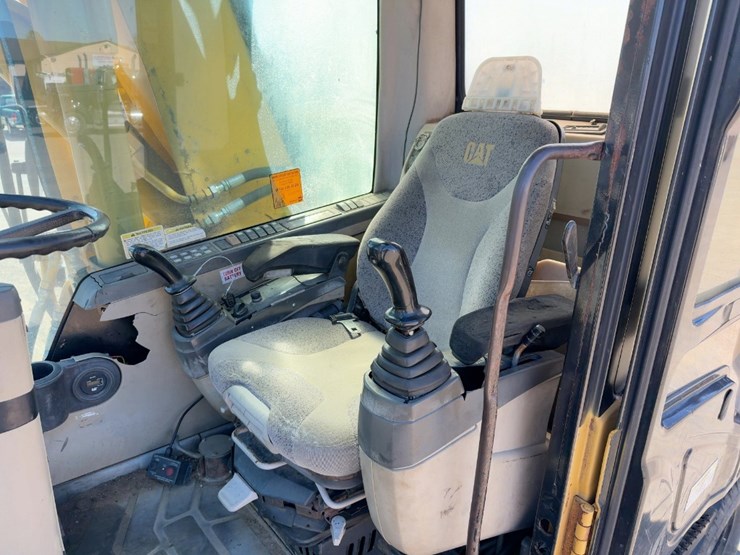 2003-caterpillar-m313c-image-20