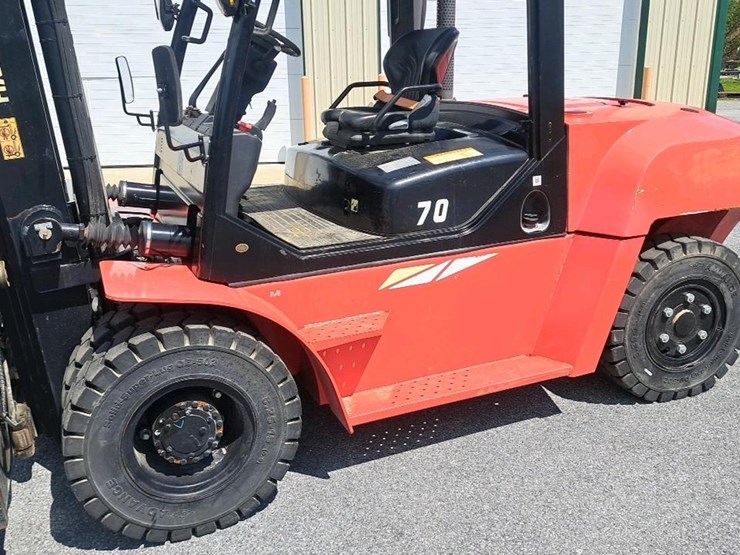 #111-•-2022-hancha-cpcd70-xw65g-forklift-image-18