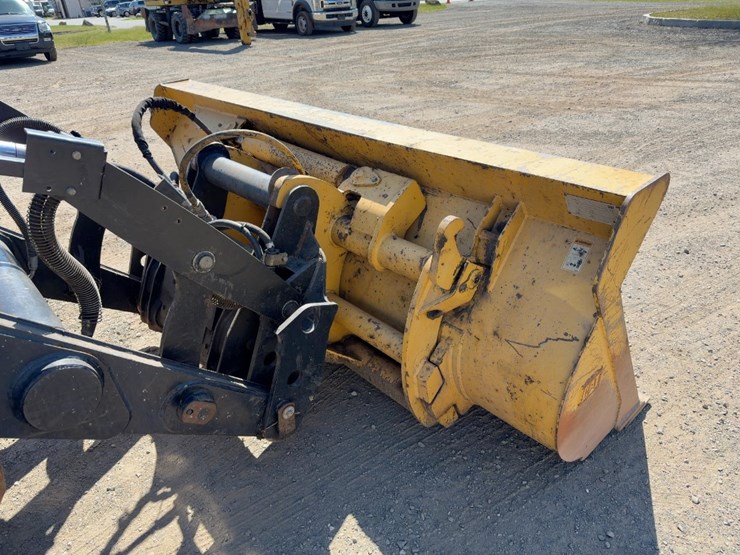 2006-caterpillar-430e-it-image-11