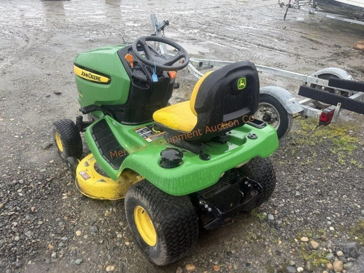 john-deere-x300-image-3