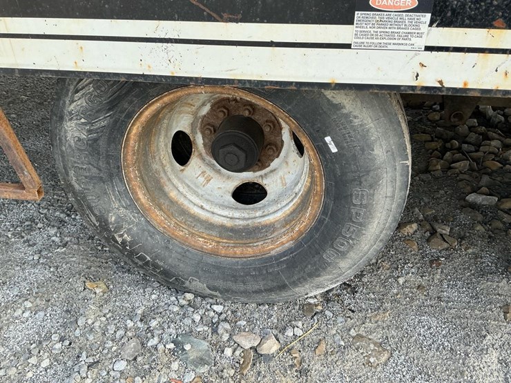 #141-•-2016-eager-beaver-heavy-equipment-trailer-image-32