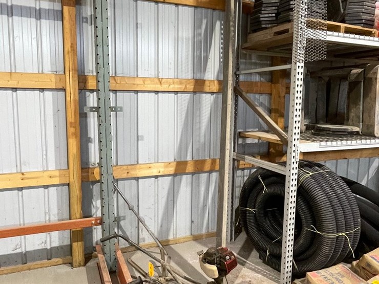 #5034-•-honda-powered-power-screed-image-2