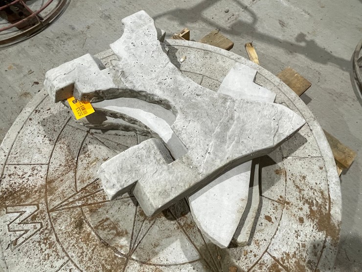 #5033-•-stamped-concrete-compass-table-image-4