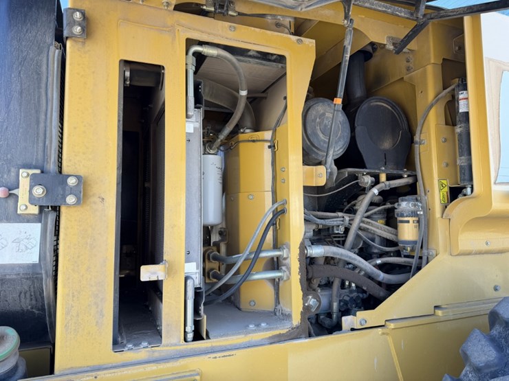2007-caterpillar-928g-image-10