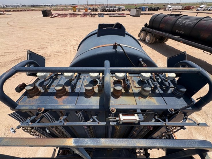 2013-international-workstar-7400-image-7