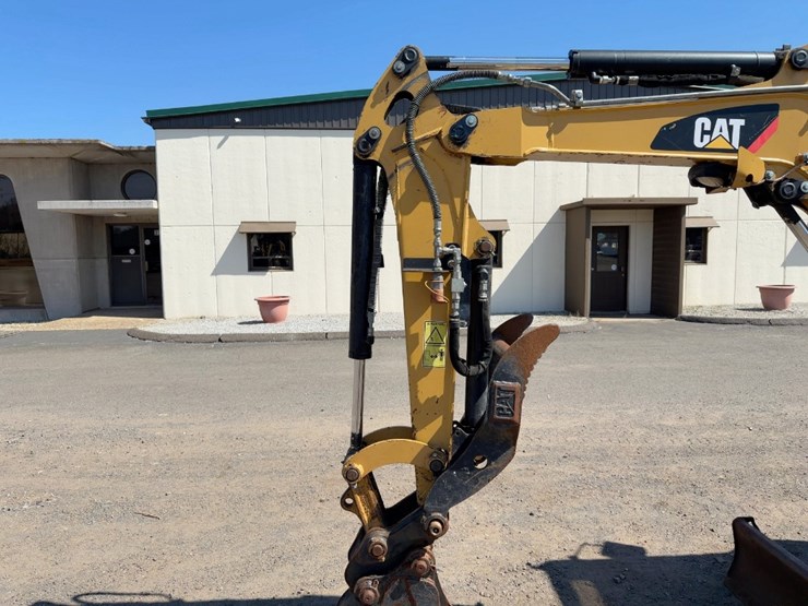 2014-caterpillar-303e-cr-image-15