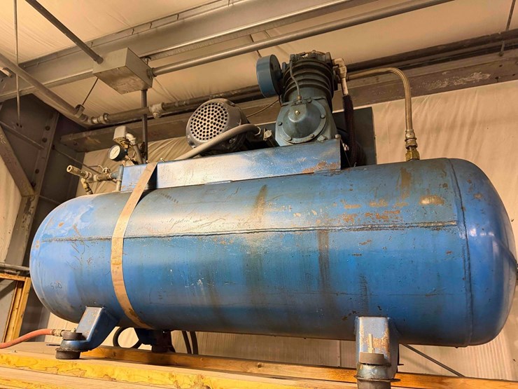 kellog-5hp-air-compressor-w/-ingersoll-rand-hydrogard-chiller-image-2