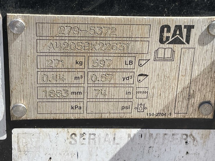 #7402-•-cat-bucket-image-8