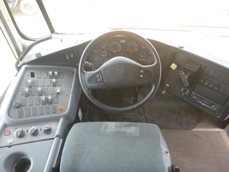 2010-international-40-image-11