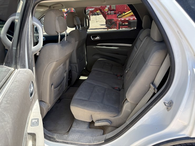 2013-dodge-durango-image-5