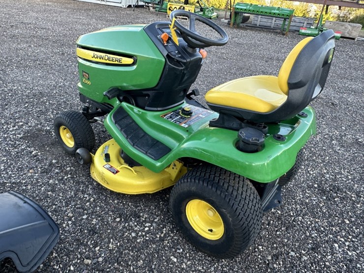 2012-john-deere-x300-image-2