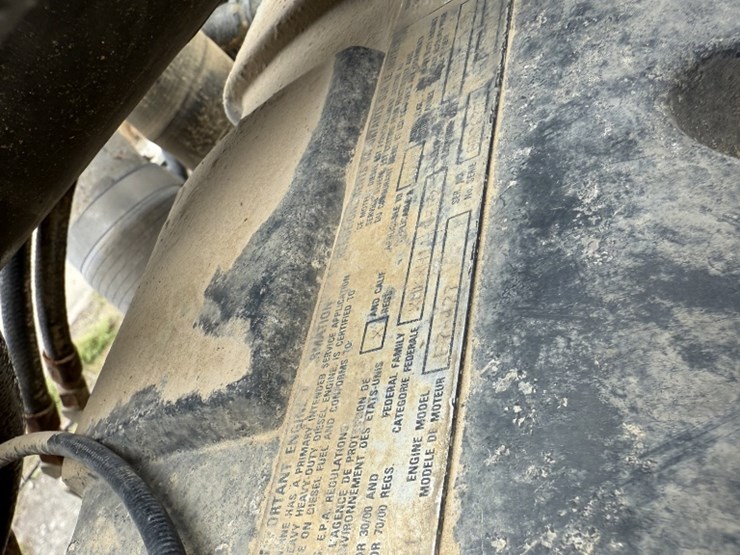 1999-mack-ch613-image-27