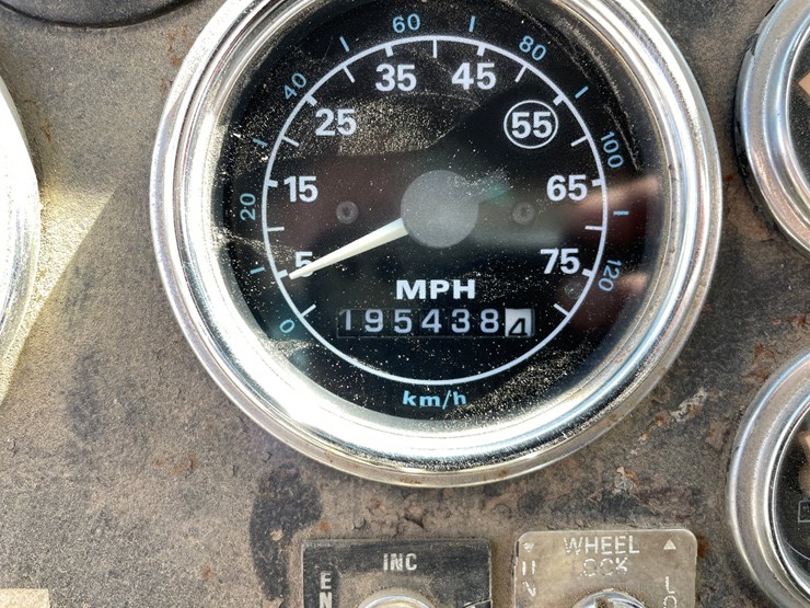 1996-cummins-m11-image-122