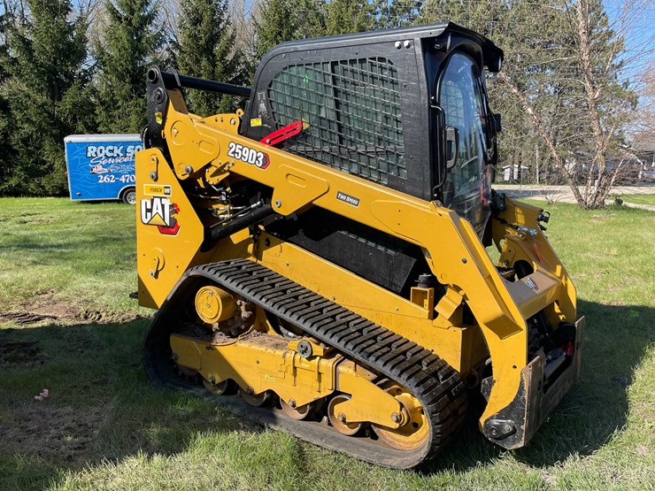 caterpillar-216b-image-3