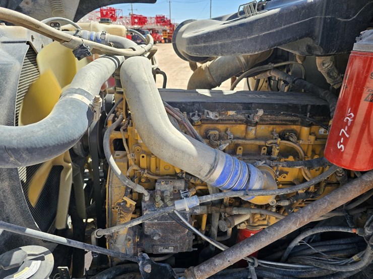 2007-caterpillar-c13-image-6